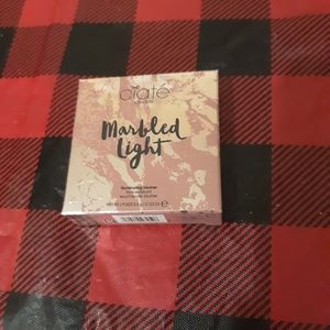 Ciate  London marbled Light blush HALO